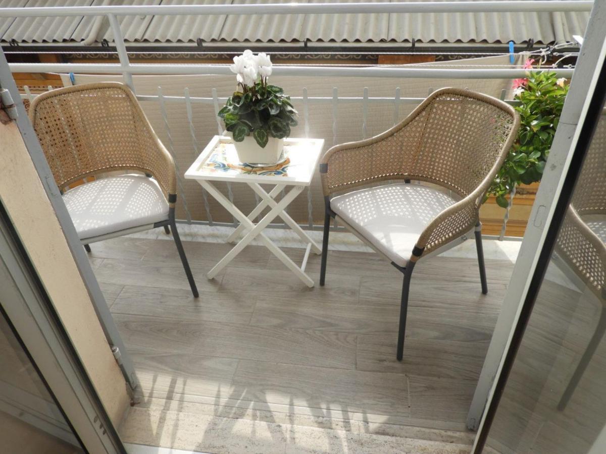 Apartamento Delia San Remo Exterior foto